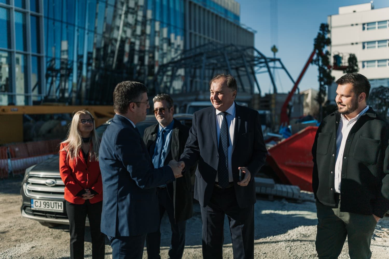 AIRi@UTCN Welcomes Minister Irineu Darău for an On-Site Visit
