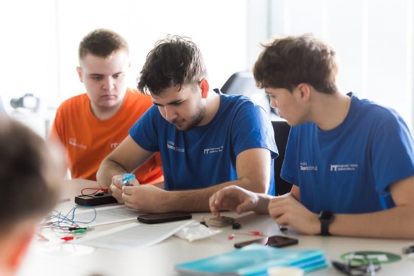 Internship Openings at Orange 5G Lab @ AIRi@UTCN